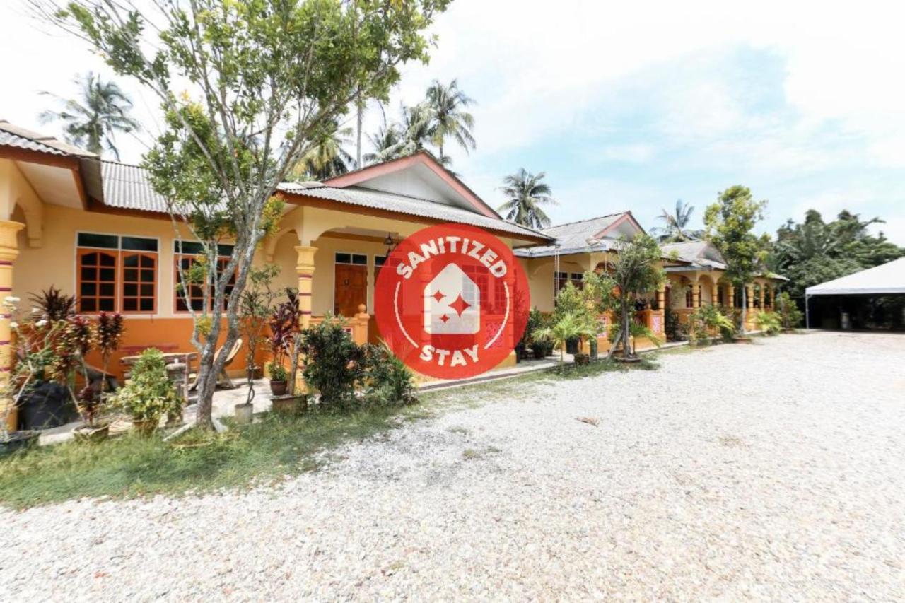 Oyo 89887 Chalet Yunie Marang Bagian luar foto