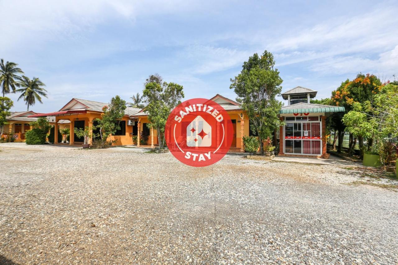 Oyo 89887 Chalet Yunie Marang Bagian luar foto