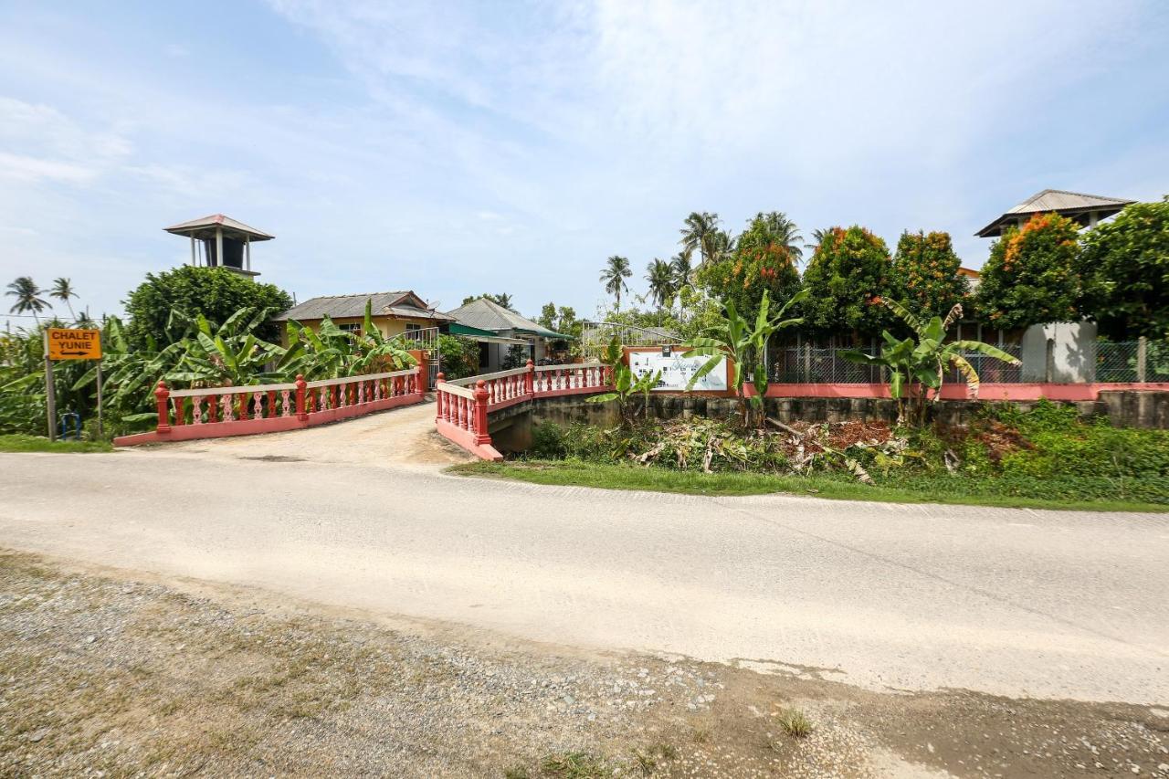 Oyo 89887 Chalet Yunie Marang Bagian luar foto