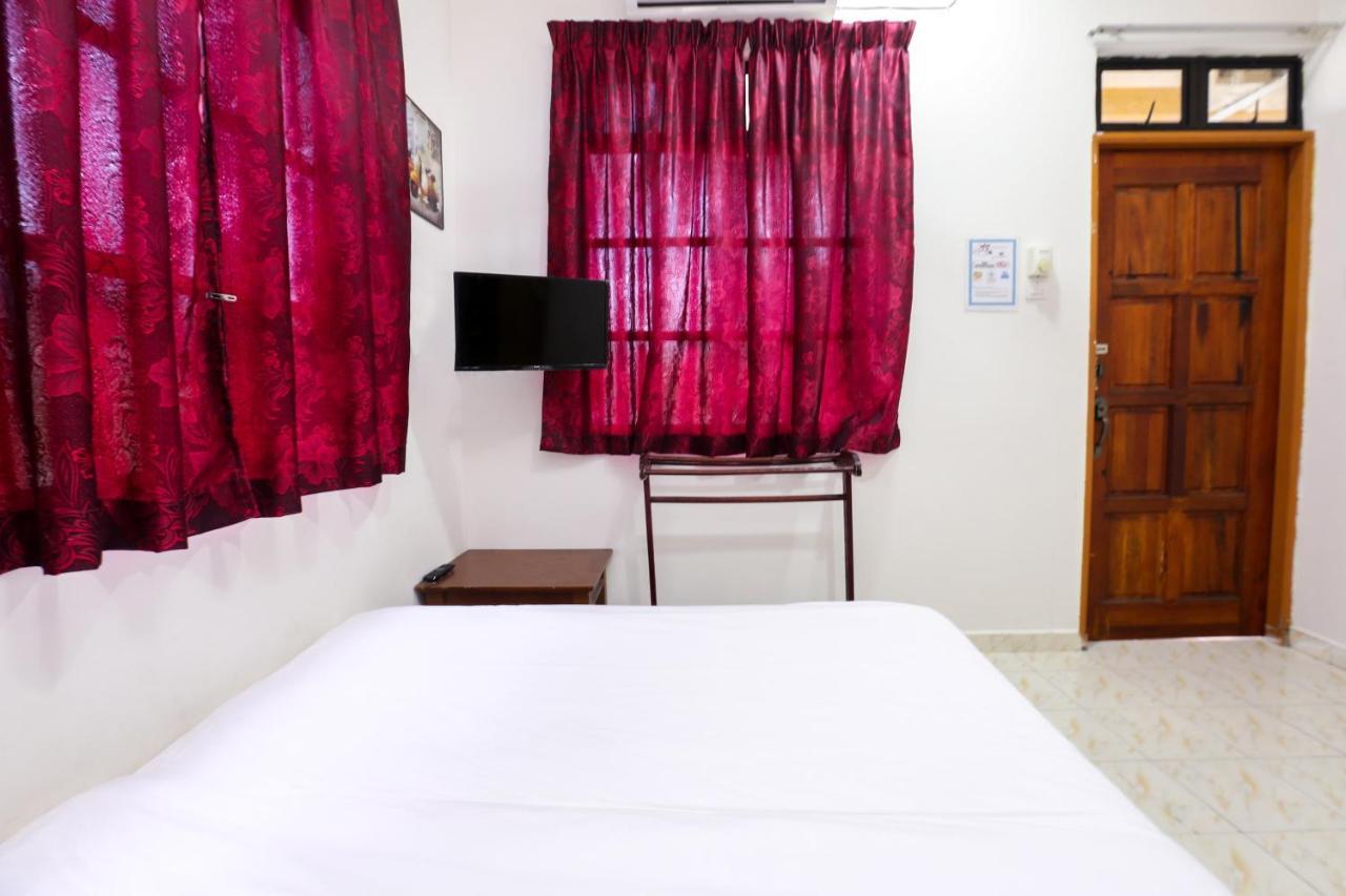 Oyo 89887 Chalet Yunie Marang Bagian luar foto