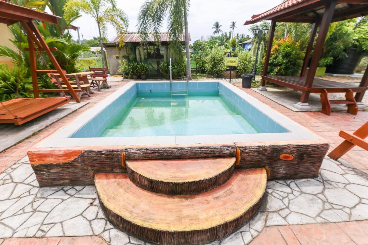 Oyo 89887 Chalet Yunie Marang Bagian luar foto