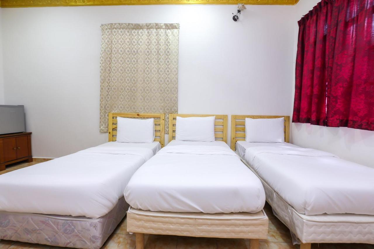 Oyo 89887 Chalet Yunie Marang Bagian luar foto